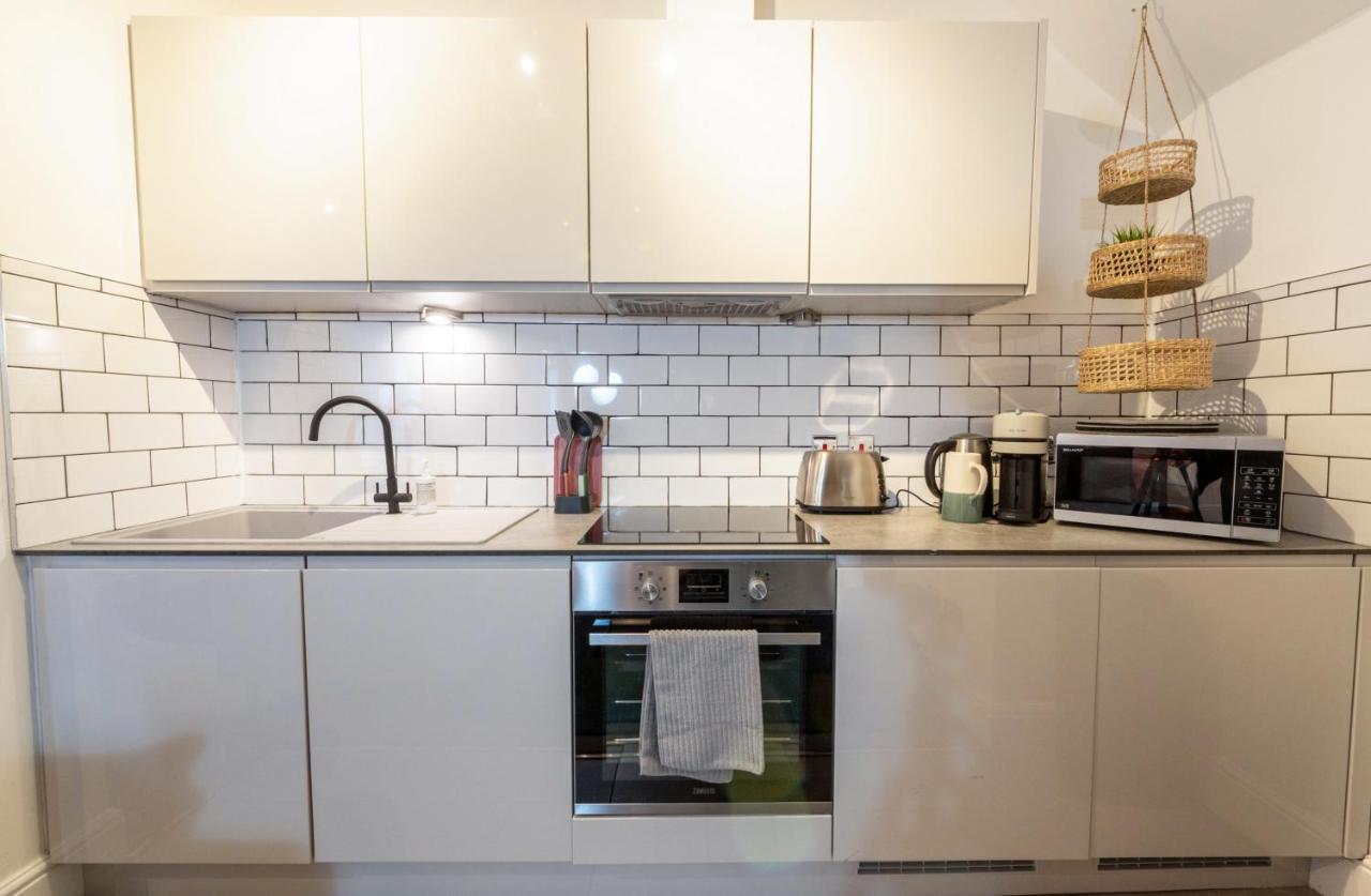 Contemporary Apartment On The Historic Rows Τσέστερ Εξωτερικό φωτογραφία