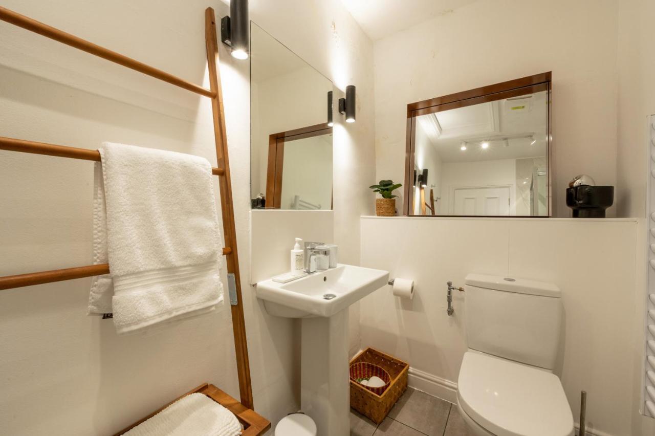 Contemporary Apartment On The Historic Rows Τσέστερ Εξωτερικό φωτογραφία