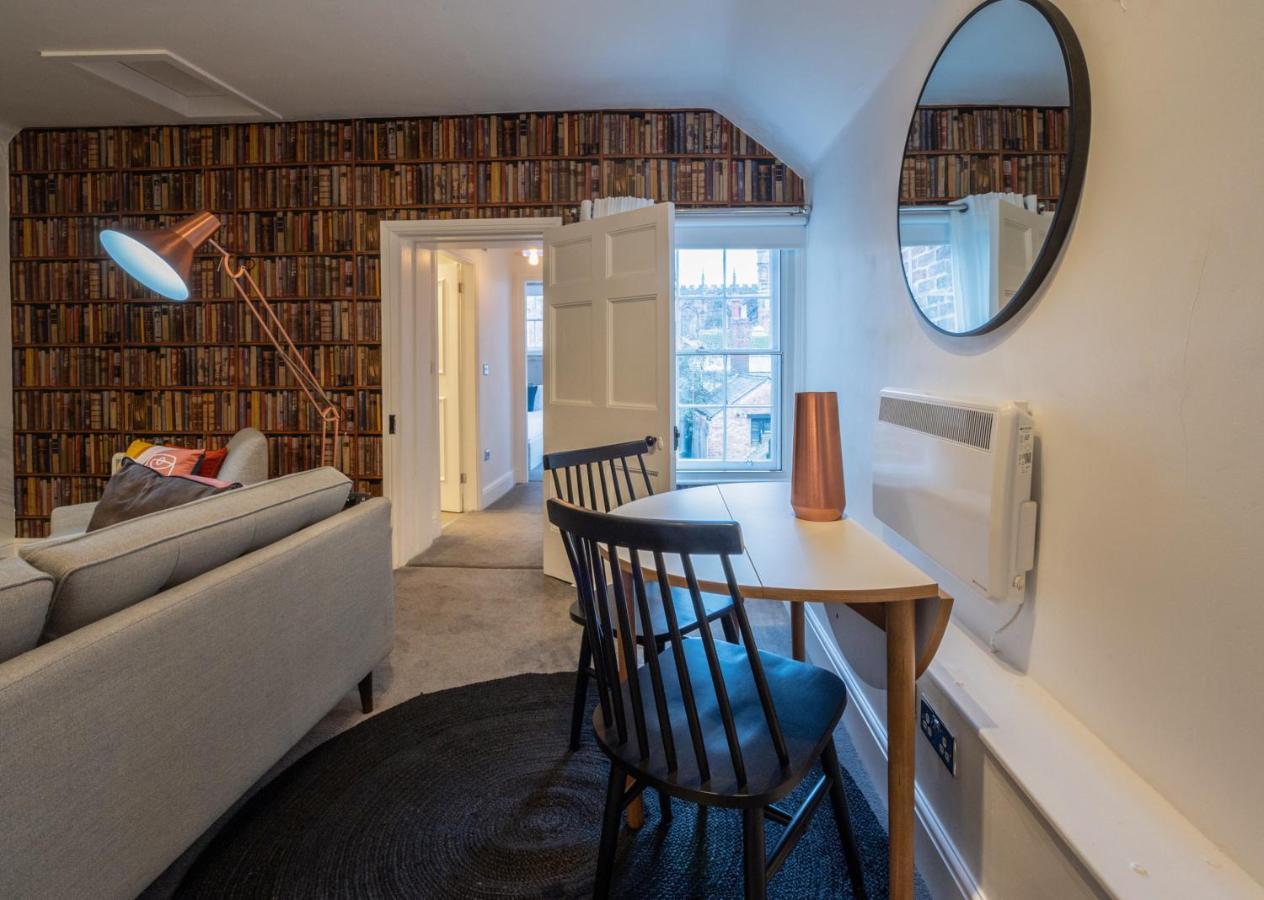 Contemporary Apartment On The Historic Rows Τσέστερ Εξωτερικό φωτογραφία